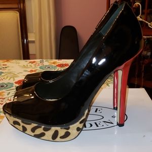 Steve Madden peep toe platform stiletto